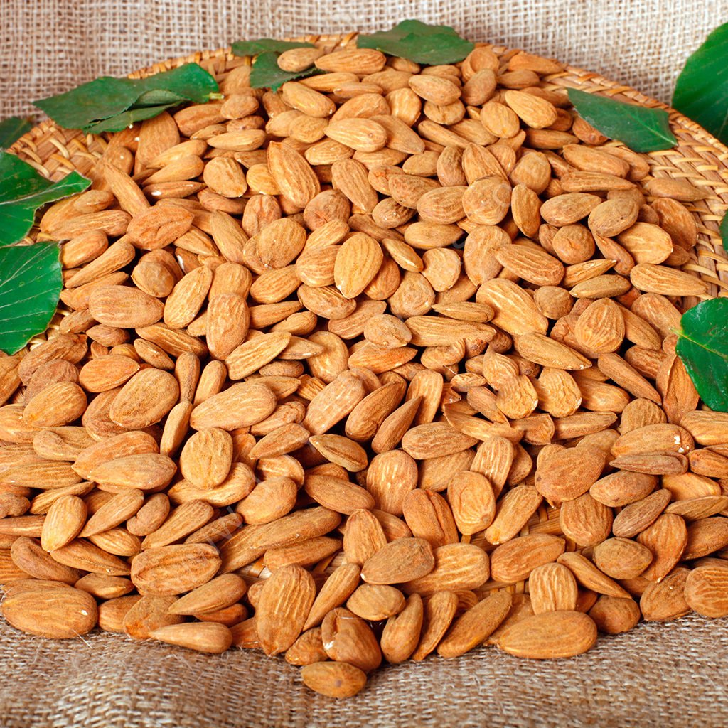 Datça Kavrulmuş Badem 1 KG