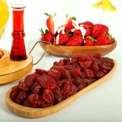 Çilek Kurusu 1 KG