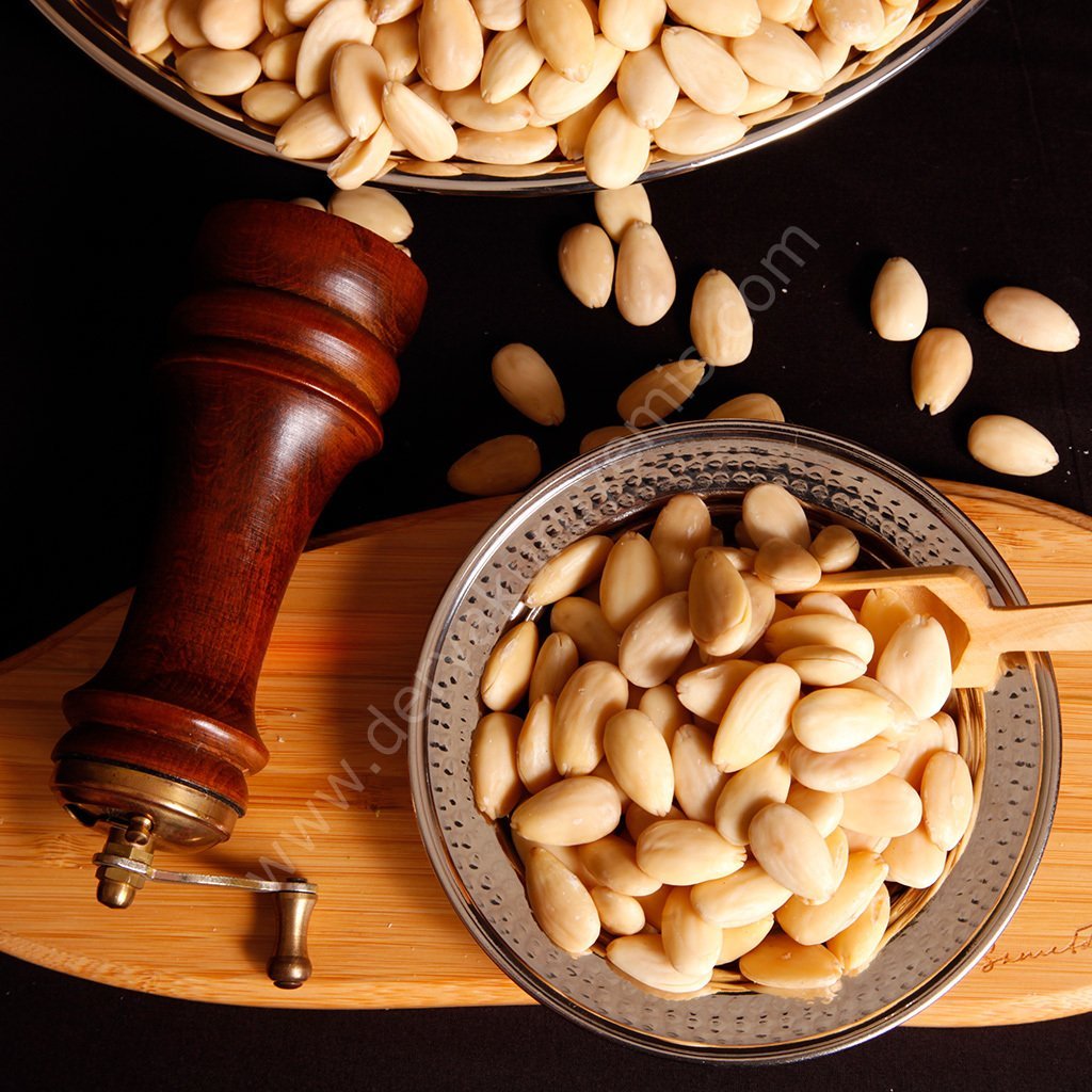 Çiğ Beyaz Buz Badem